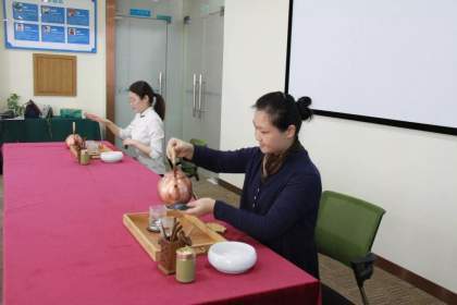 相约守真 以茶会友丨热烈祝贺守真学校第三期中级茶艺师班学员圆满结业